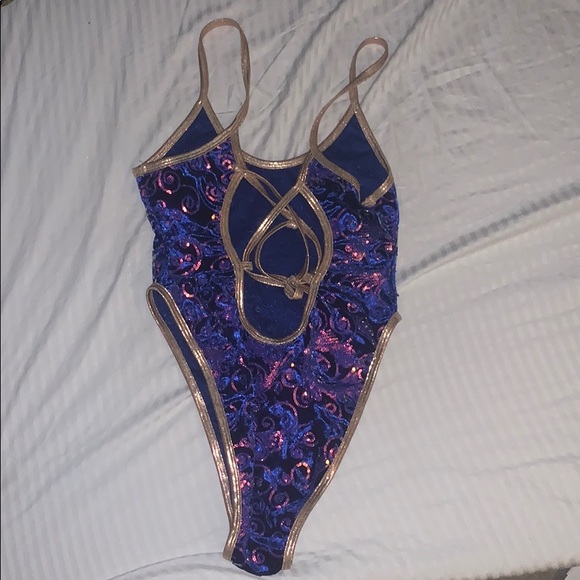 Sequin bodysuit - Picture 2 of 3